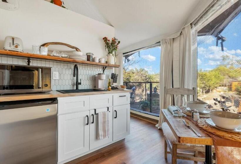 套房, Onera Fredericksburg