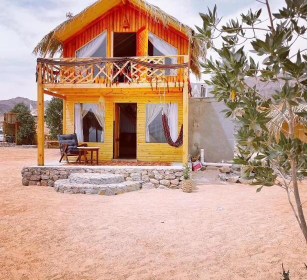 Deluxe Suite Sea View, The Bedouin Life With Eid Ali