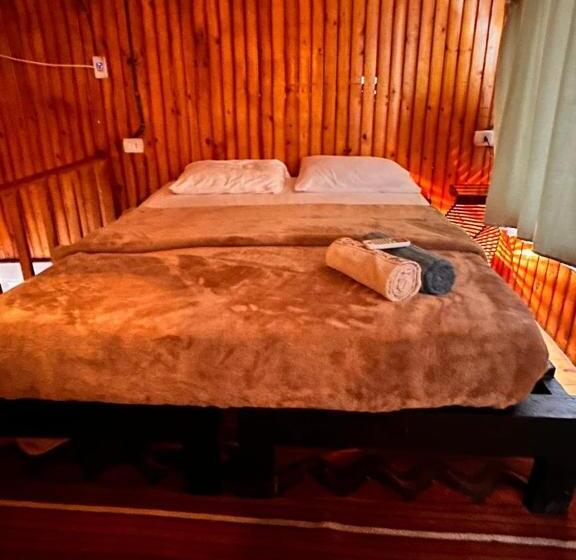 Deluxe Suite Sea View, The Bedouin Life With Eid Ali