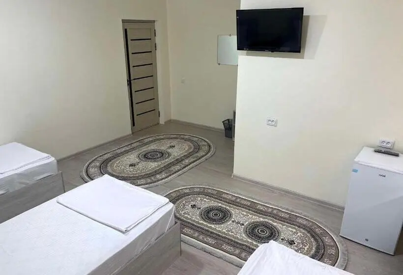 Quarto Triplo Standard com Vista, Mahdiy