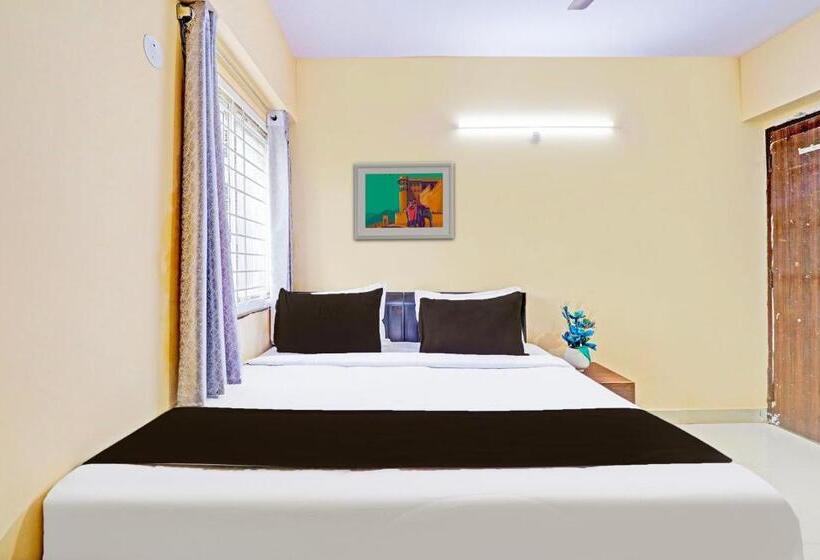 חדר קלאסי לשלושה, Oyo Tulasi Premium Rooms