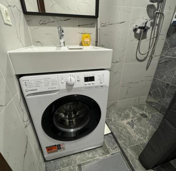 آپارتمان 1 خوابه با بالکن, Imperia