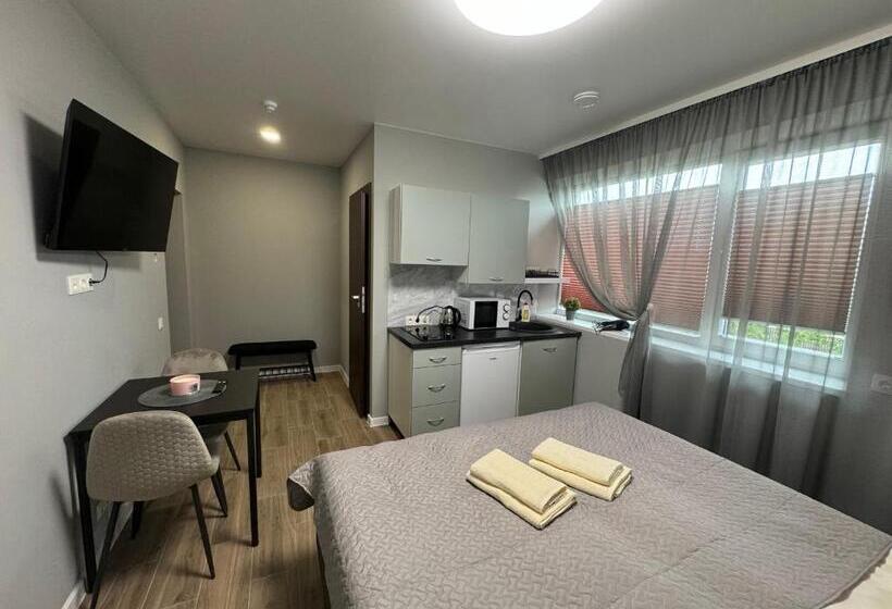 استودیوی استاندارد, Imperia