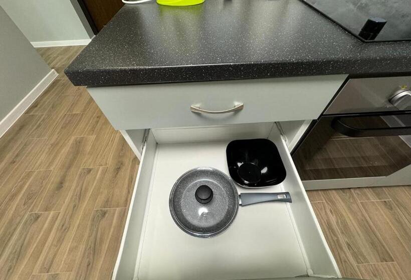 استودیوی لوکس, Imperia