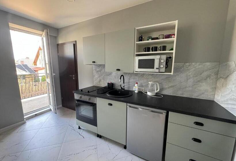 آپارتمان سوپریور 1 خوابه, Imperia