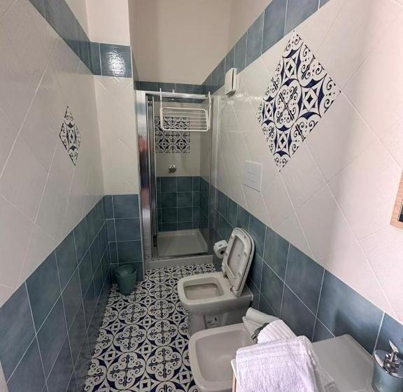اتاق استاندارد سه نفره, Brezza Di Mare Rooms