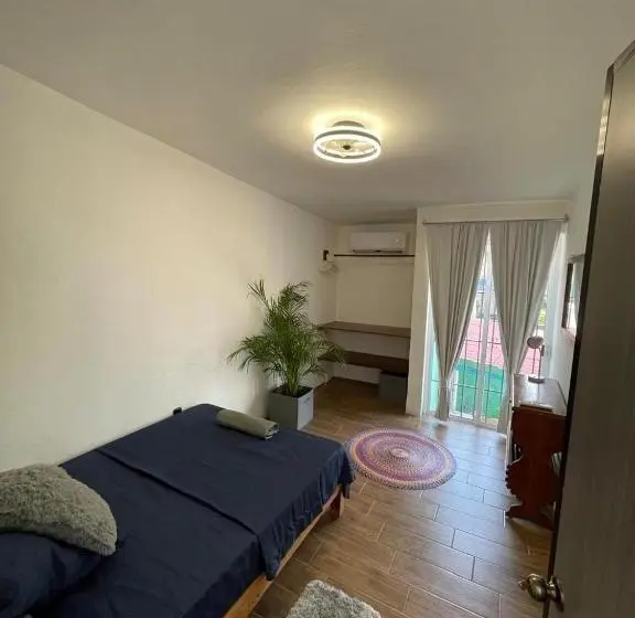 اتاق استاندارد با سرویس بهداشتی مشترک, Casa Jaguares