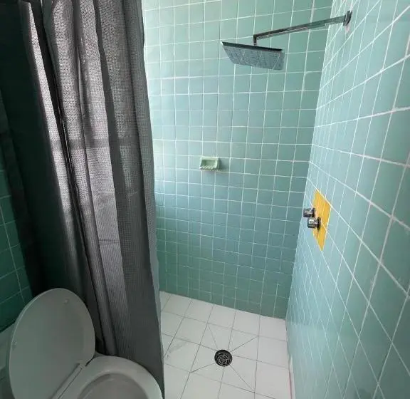 اتاق استاندارد با سرویس بهداشتی مشترک, Casa Jaguares