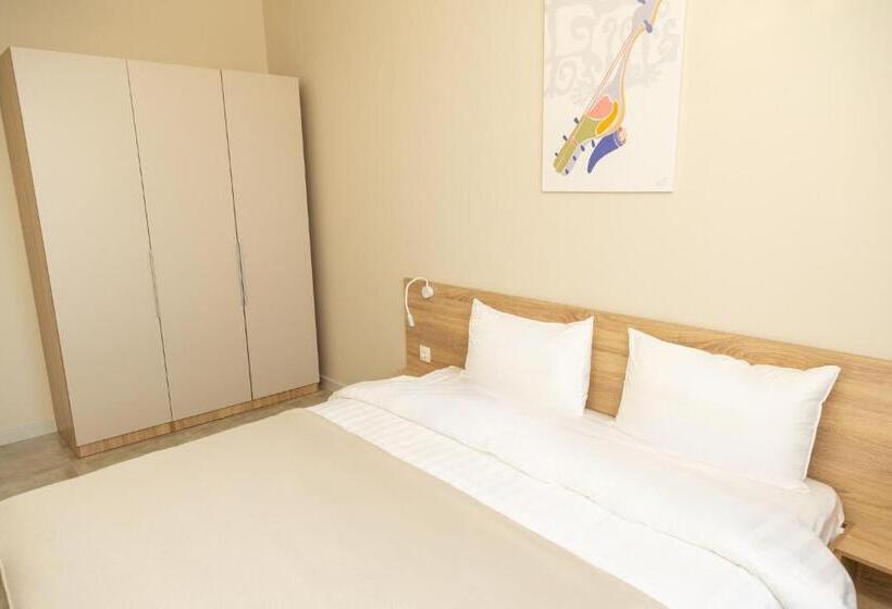 سوئیت 2 خوابه, Zhagalau Resort