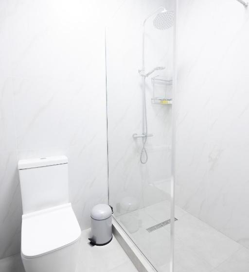 سوئیت 2 خوابه, Zhagalau Resort