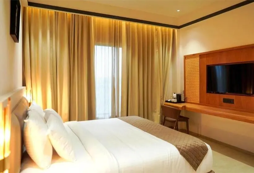 اتاق لوکس, Club Cabana
