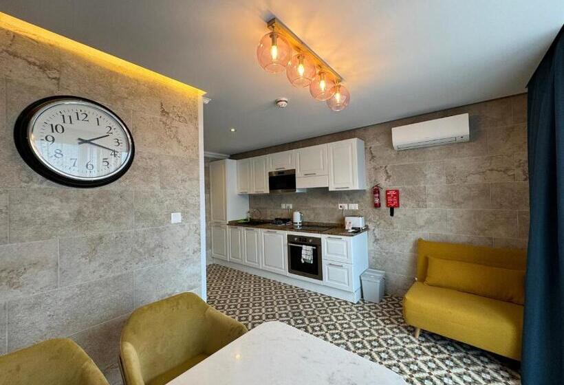 סטודיו סטנדרט עם מרפסת, Balcony