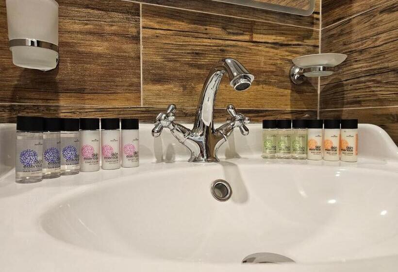 סטודיו סטנדרט, מיטה זוגית, Balcony