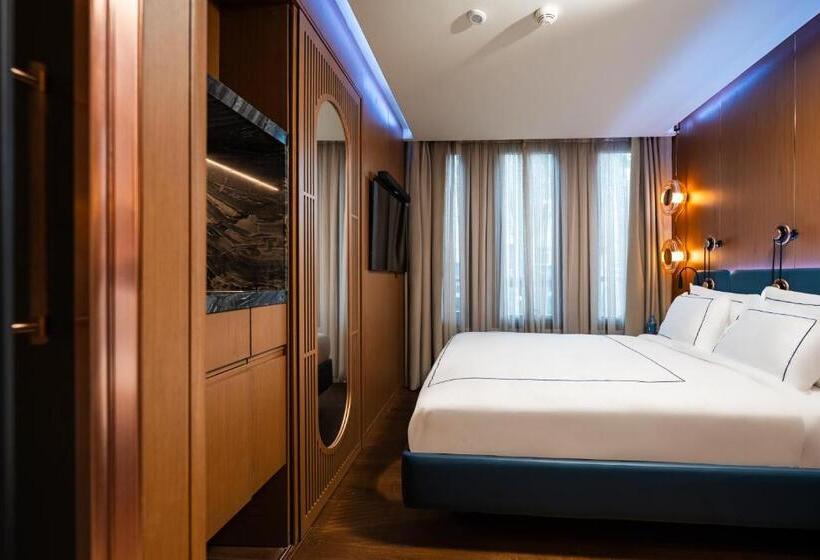 اتاق لوکس, Sura Concept