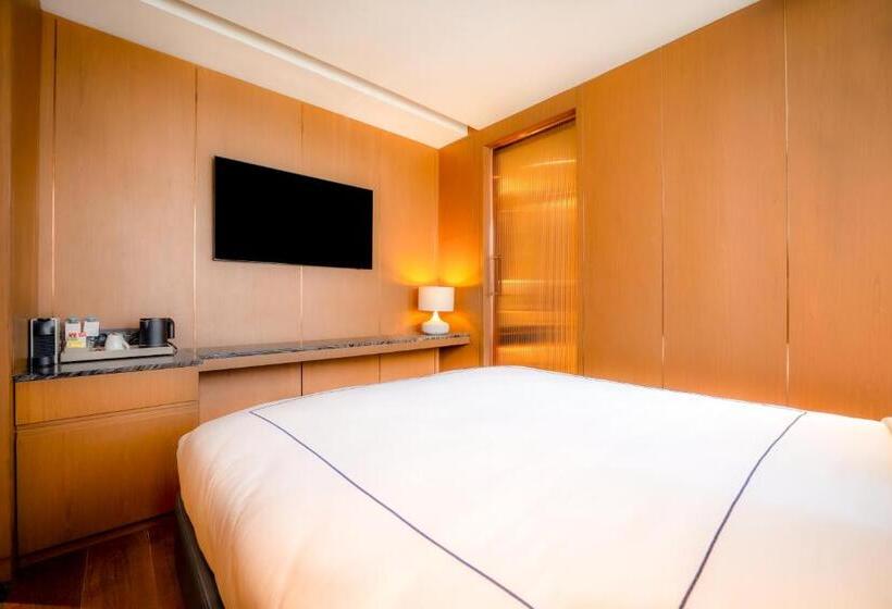 اتاق سوپریور, Sura Concept