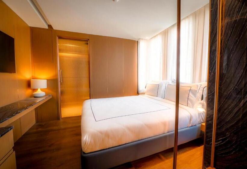 اتاق سوپریور, Sura Concept