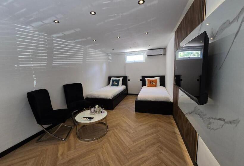 اتاق استاندارد, Zm Tilburg