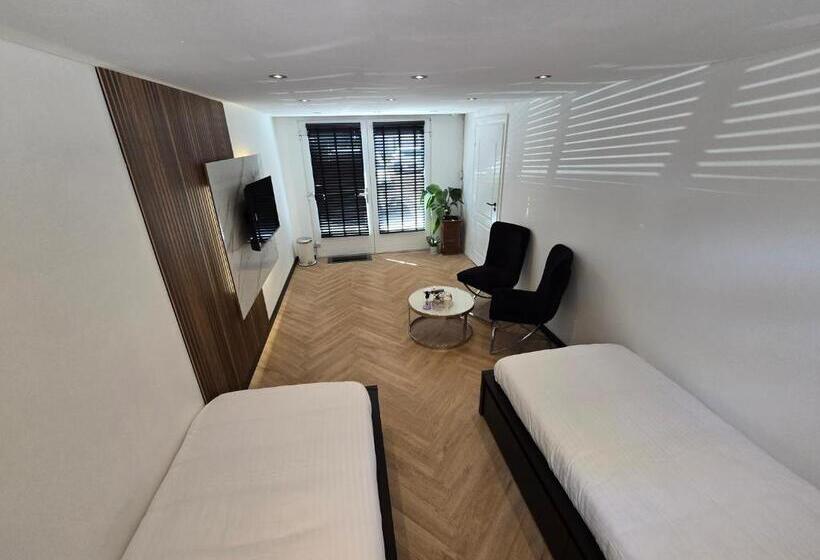 اتاق استاندارد, Zm Tilburg