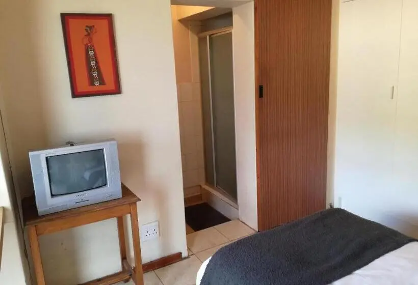 ベーシックルーム, Antique Silk Self Catering Unit