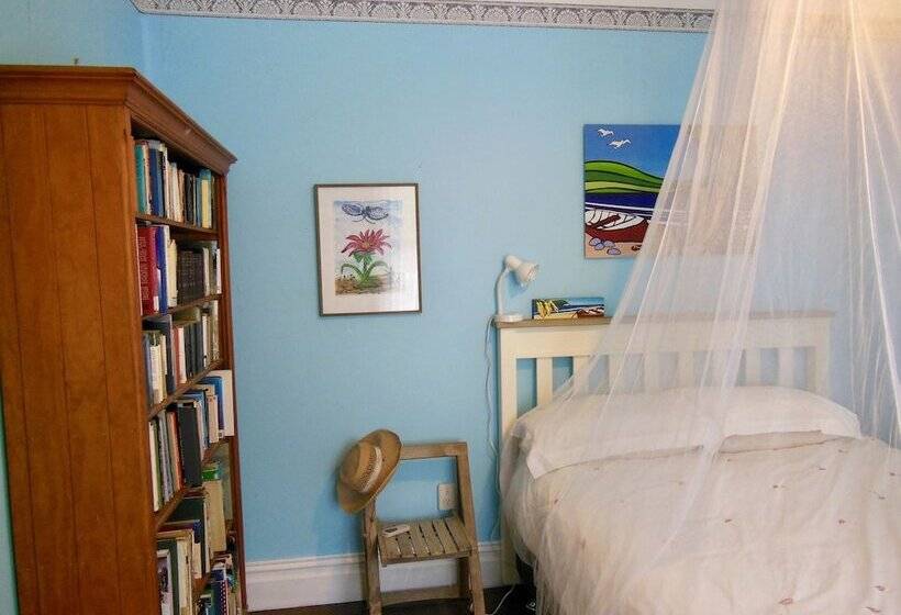 غرفة قياسية, Landfall Cottage