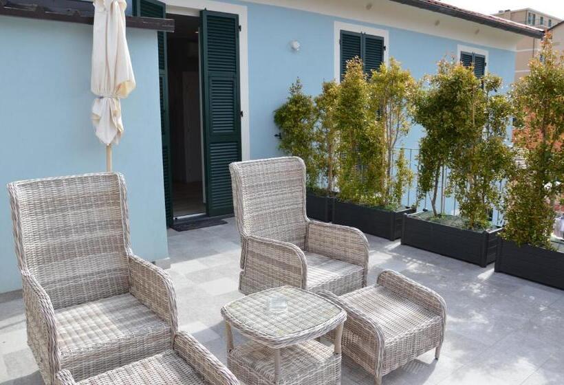 غرفة ديلوكس, Blu