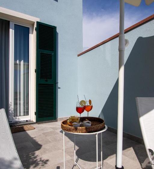 غرفة سوبيريور, Blu