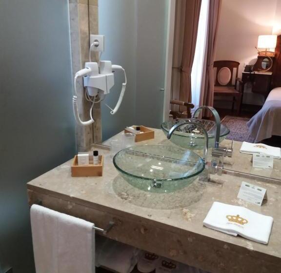 اتاق استاندارد, Ibn Arrik