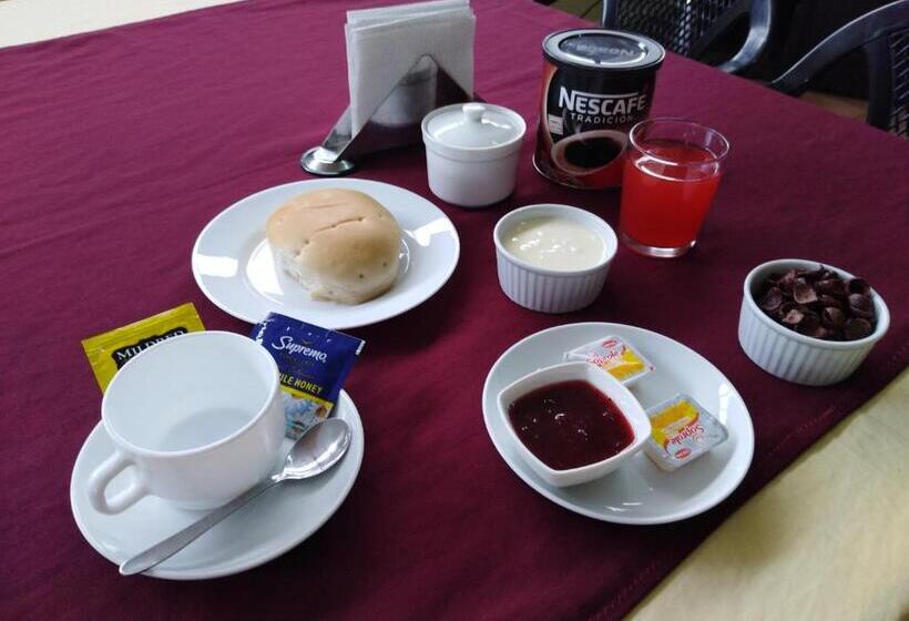 エコノミールーム, Hostal Rozal Spa Hospicio