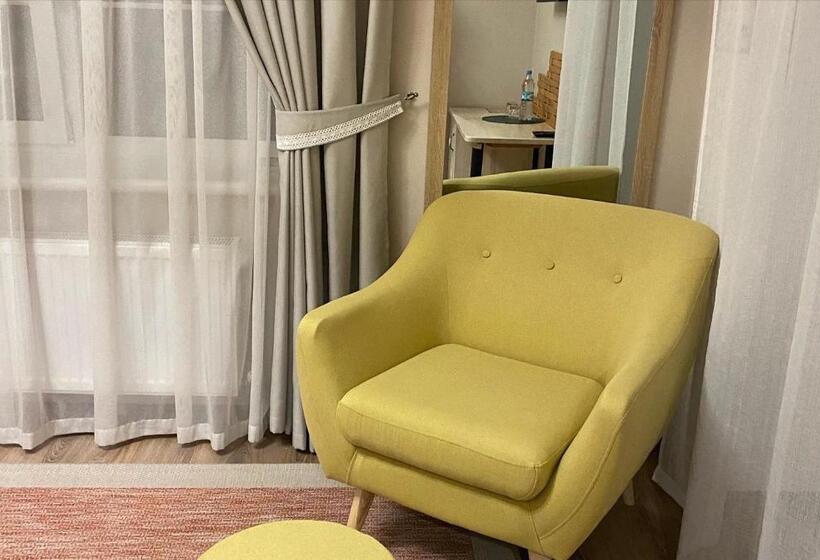 سوییت جونیور, Tamerlan