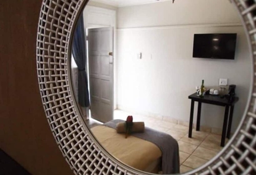 חדר אקונומי, Travel Lodge Sabie