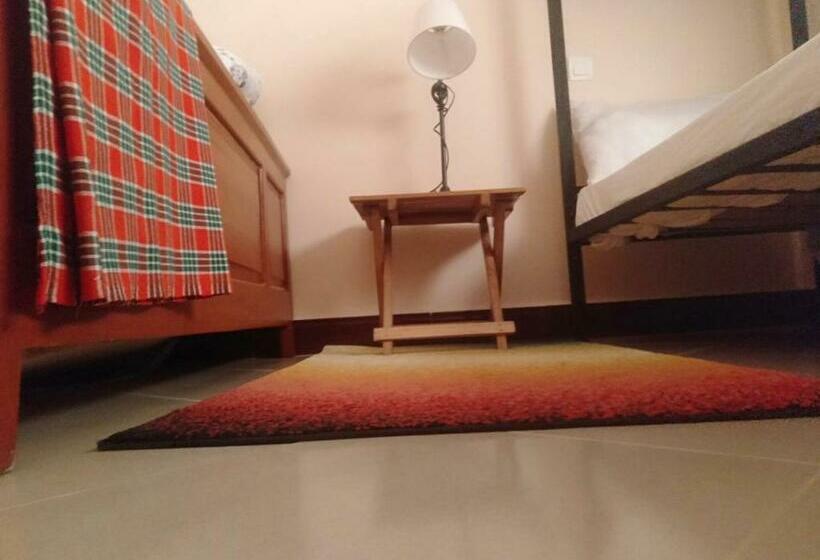 اتاق استاندارد, Maasai Hostel Tanzania