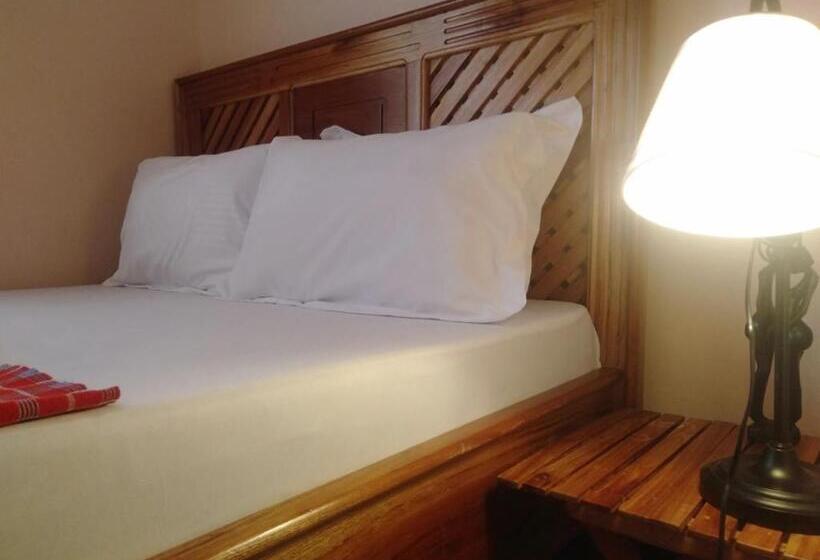 اتاق استاندارد, Maasai Hostel Tanzania