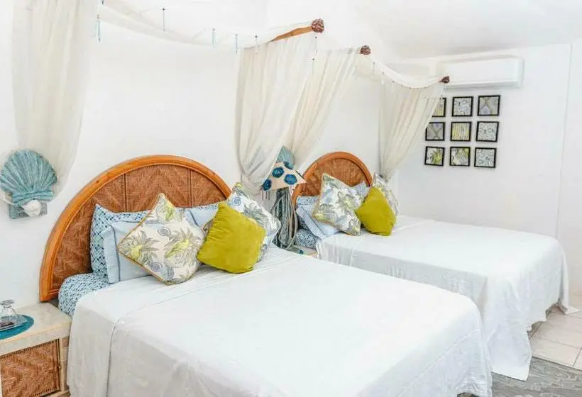 اتاق استاندارد چهار تخته, Monyoli Hotel & Boutique