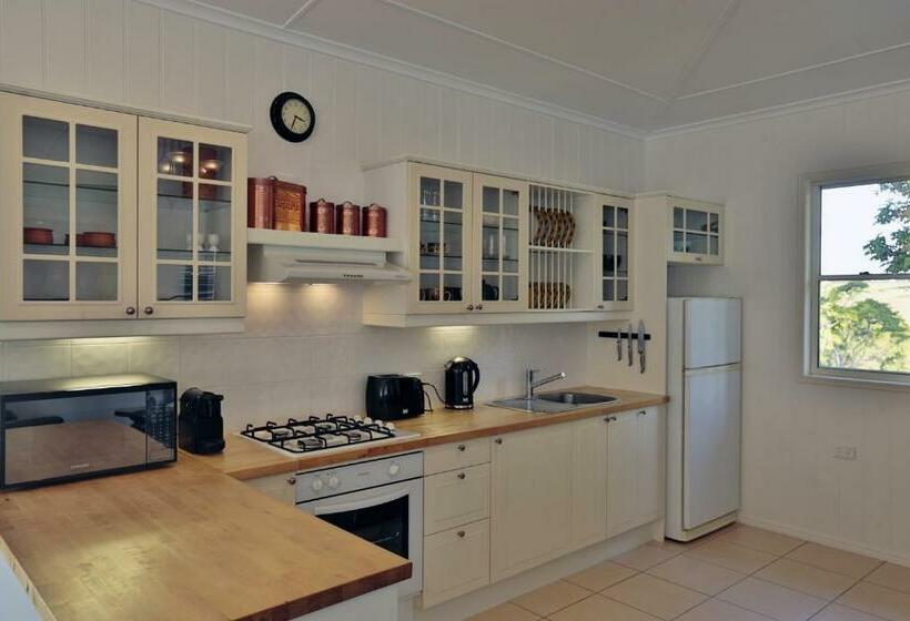 ویلای 1 خوابه, Seasons Of Maleny B&b