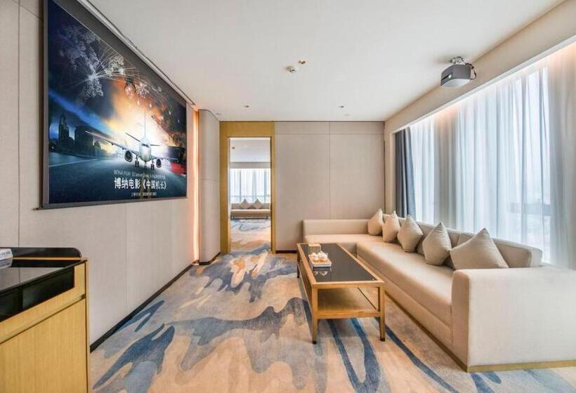 اتاق لوکس خانوادگی, Eastern Casa Hotel Yiwu