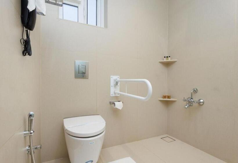 수피리어 룸, Lincoln Square