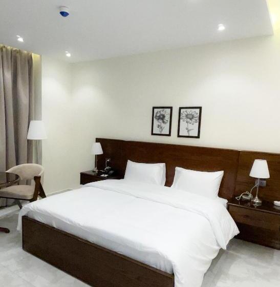 اتاق استاندارد, North Paradise