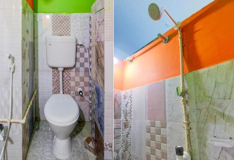 חדר קלאסי לשלושה, O Maa Kamakhya Guest House