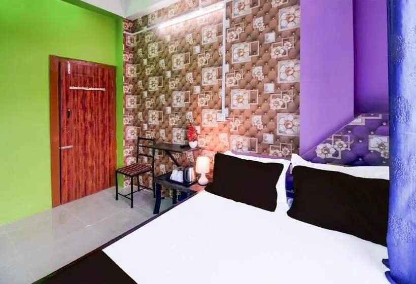 トリプルクラシックルーム, O Maa Kamakhya Guest House