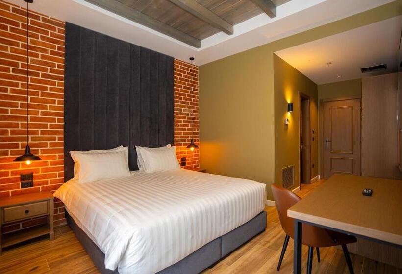 اتاق استاندارد با بالکن, Porta E Alpeve