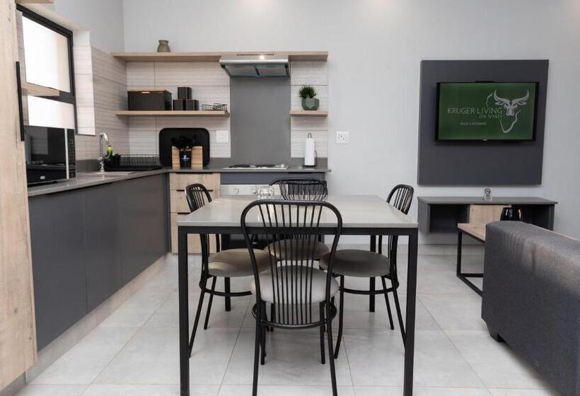 스탠다드 스튜디오, Kruger Living On Nyati