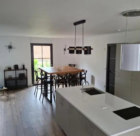 ガーデンビュースタンダードルーム, La Maison D à Côté