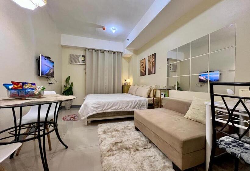 استودیوی سوپریور, Staycation Condotels For Travellers Near Airport