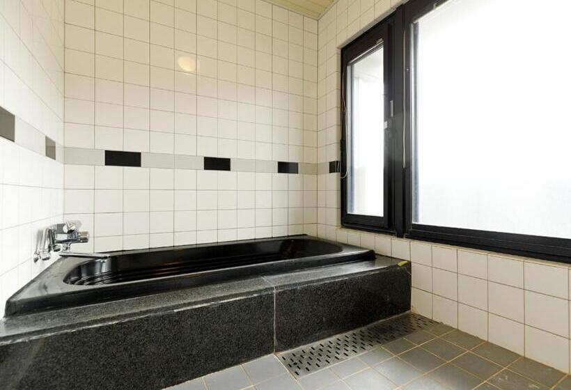 Quarto Deluxe Vista Mar, 別府観光ホテルエース
