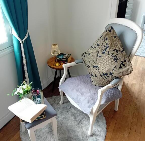 غرفة قياسية, Maison De Sébastien