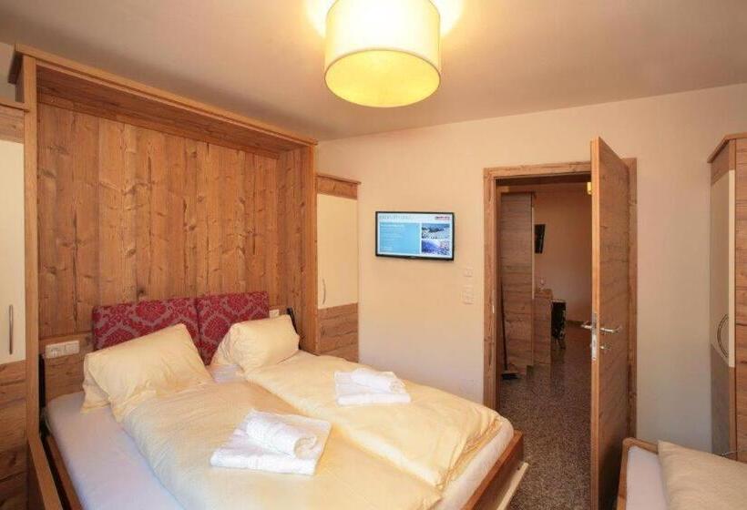 2 Bedrooms Apartment Mountain View, Boutique Apartment Bergliebe   Zentrum Saalbach