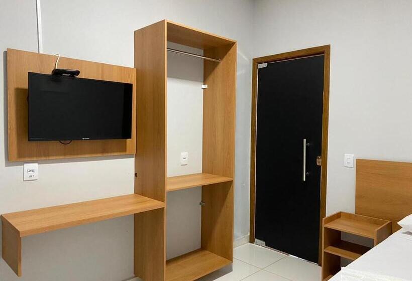 Номер Стандарт, Golden Marrithe