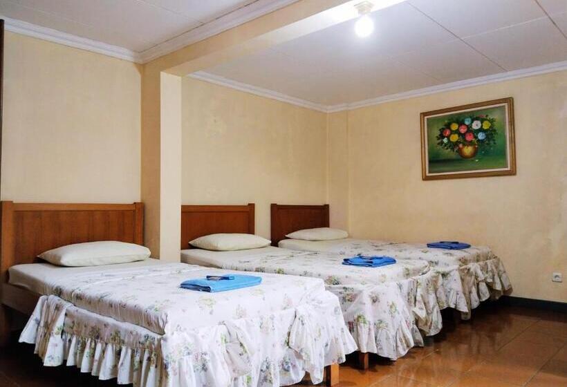 패밀리 룸, Grand Astoeti