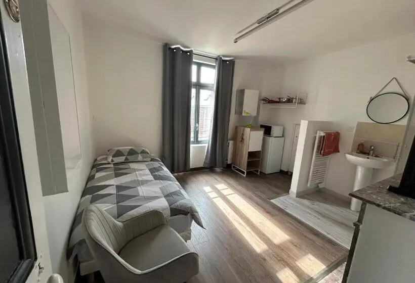 Quarto standart individual, Les Nids