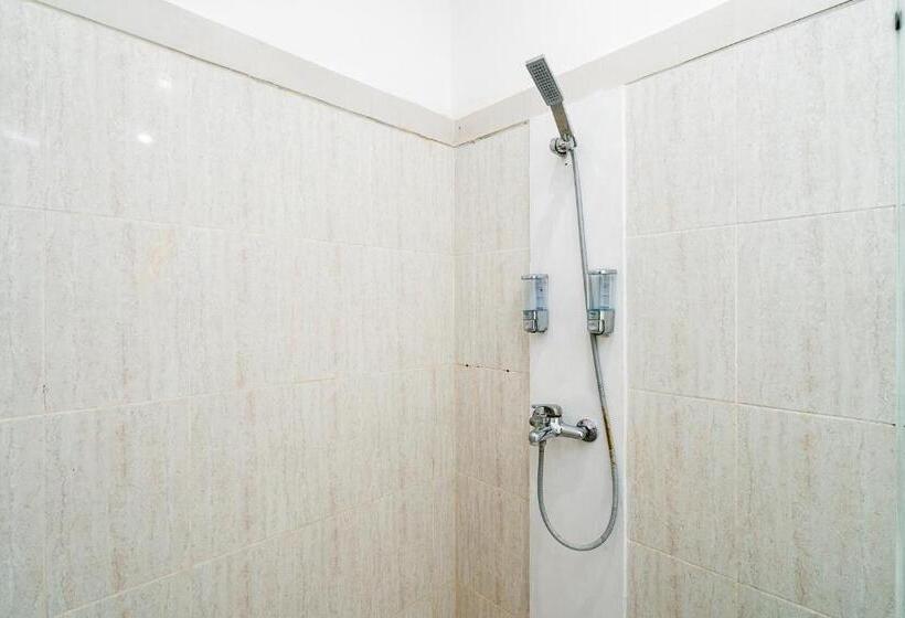 غرفة قياسية, Jero D Kawan House
